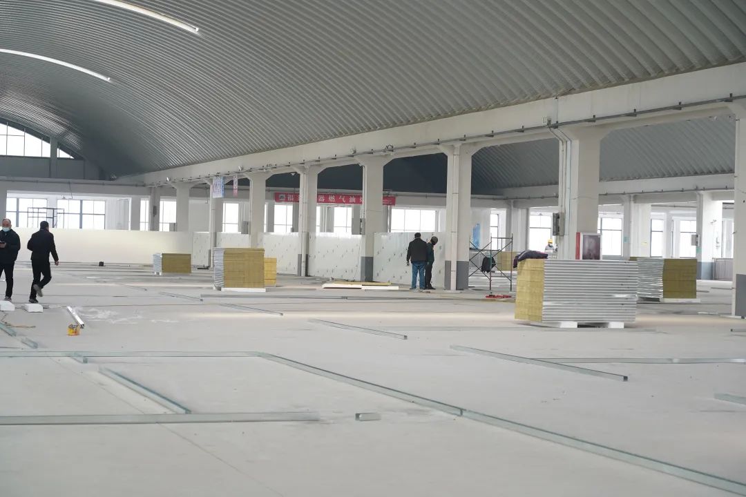 疫情就是命令，潔凈板材廠家宏鑫源緊急馳援多地方艙醫(yī)院建設(shè)(圖11)